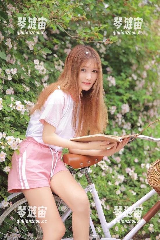17 在“www.17”导航下,我找到了遗失的自我,还有他留给我的甜言蜜语。