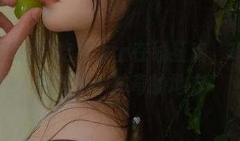 吃瓜人士在线狂欢，17吃瓜网真是个神奇的地方