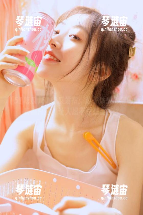 51吃瓜发布：豹子体型肥猫的吃瓜日常，让人忍不住想要尝试