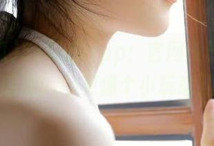 51吃瓜app：官网设计太严肃，咋感觉app更像个小玩意儿呢？