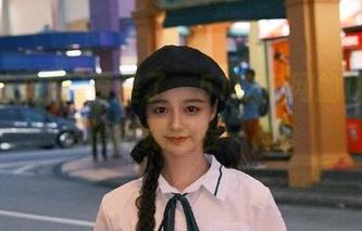奇怪了，51吃瓜网的地址怎么搞得跟探险一样？