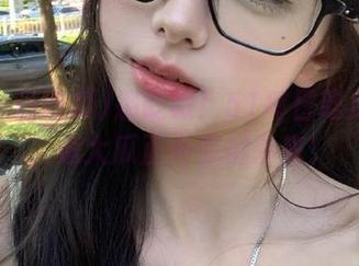 别眨眼！51每日吃瓜直达，超大瓜正向你们扑来！