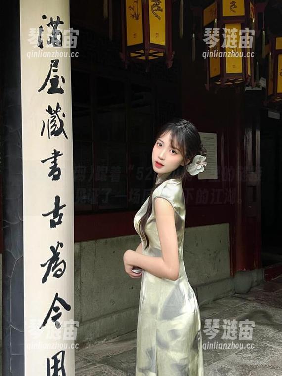 52吃瓜网 跟着“52吃瓜网”里的链接,我们见证了一场瓜田李下的江湖。