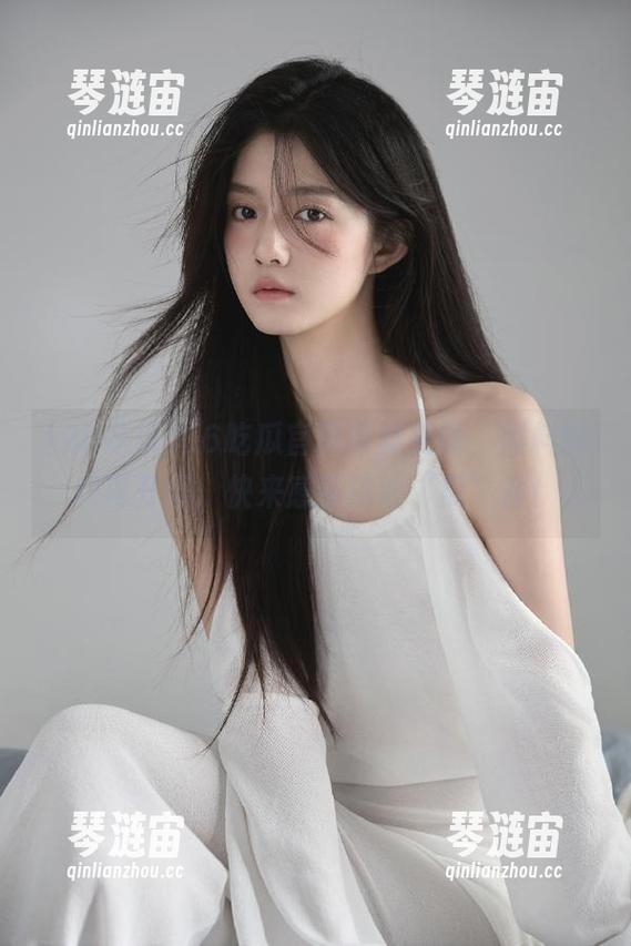 66吃瓜 66吃瓜官网新鲜更新,黑料爆料再升级,快来感受这股“瓜”香!