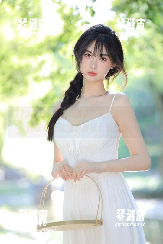 “718娱乐”又更新啦，随便几条八卦就能乐得我七窍生烟。