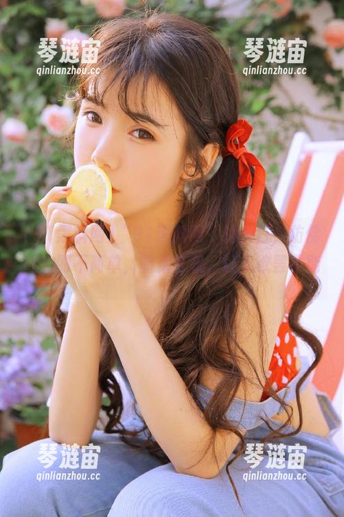 91黑料网 “91黑料网”的入口,仿佛简约而不简单,暗藏玄机,让人欲罢不能。