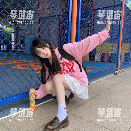 98吃瓜网 你能拒绝99%无聊,收集自己喜欢的瓜?98吃瓜网实现你的小梦想!