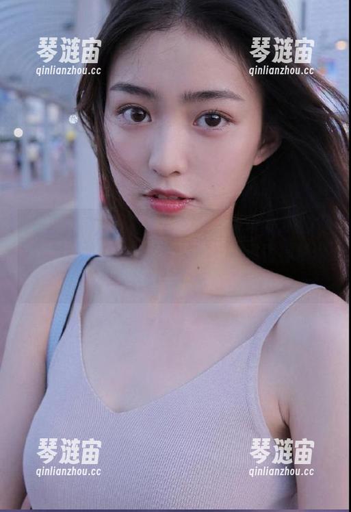 有个朋友说“www.吃瓜”有个隐秘入口，我心里想，难道再神秘也比不过我无敌的好奇心！？