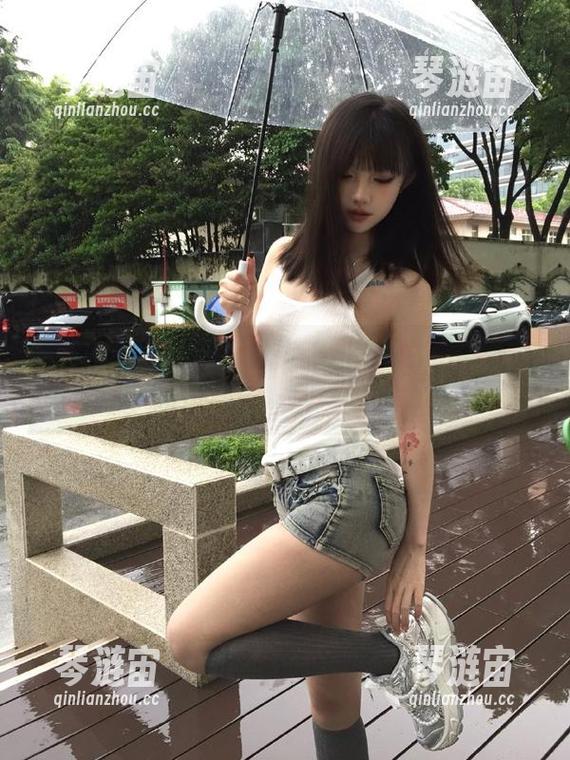 www51 网址随便点,www51带我飞进神奇的八卦世界!