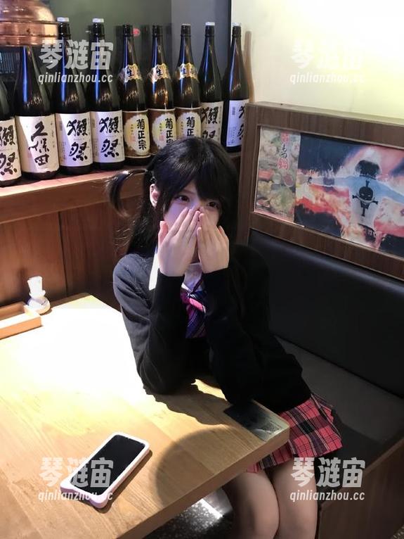 九一吃瓜线路缩影：当瓜和人碰撞，果真有种奇妙的联结。