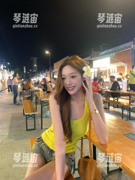 九一黑料 下载九一黑料,直击瓜民心脏,每个剧情都燃烧着我的好奇心!