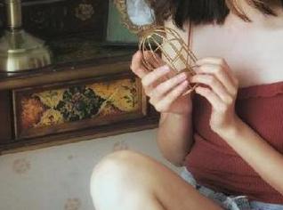 五一吃瓜网的首页，总有一些奇巧瓜果等着被我一口吞下