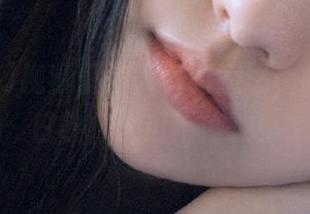 视频里的人真有意思，吃瓜网今日热门大瓜不停歇！