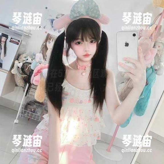 在51海角社区观看这些黑料，脑洞已经被打开了，太神奇了