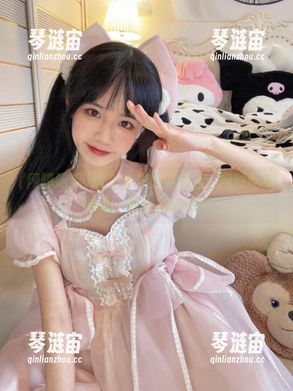这个季节的必须品：网曝吃瓜地址，配合小点心！