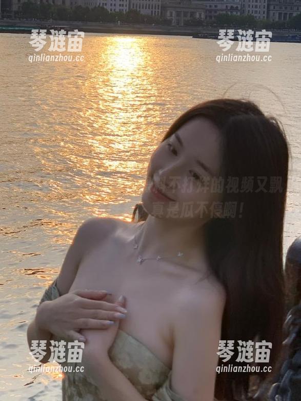 看，黑料不打烊的视频又飘来一波新鲜料，真是瓜不停啊！