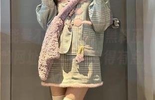 上“黑料正能量不打烊”的网址，我竟然觉得有点意思！